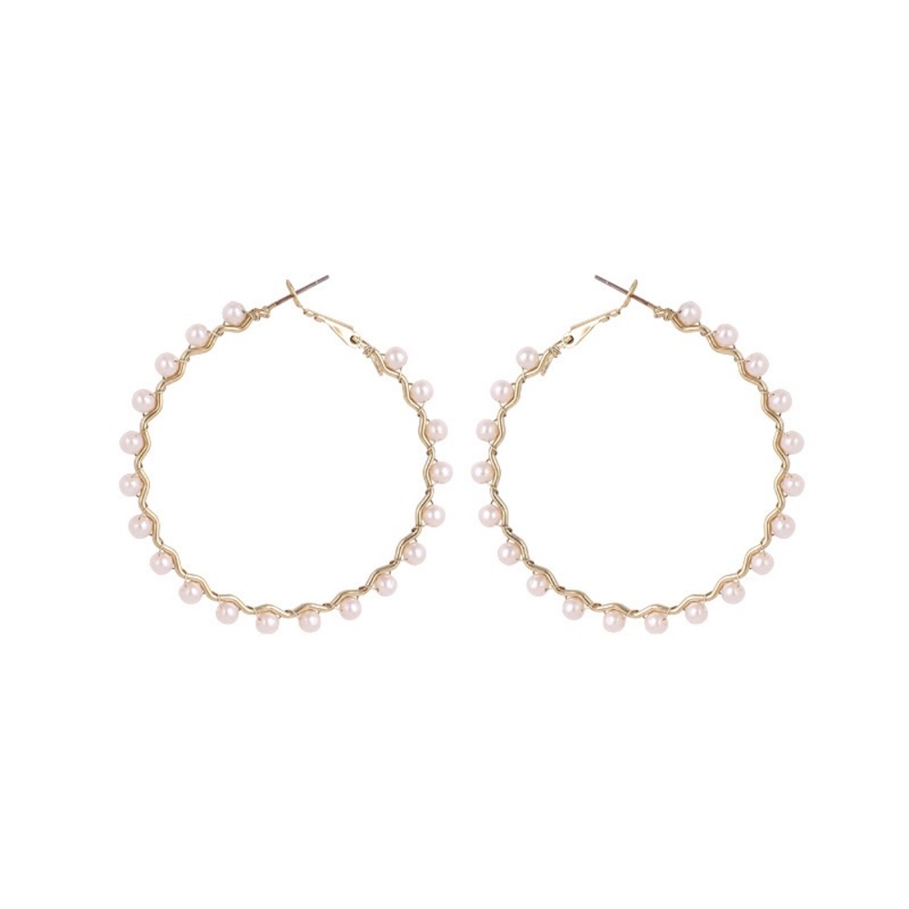 Pearl like hoops